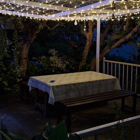 Aaravi Garden Homestay Kalimpong Zewnętrze zdjęcie